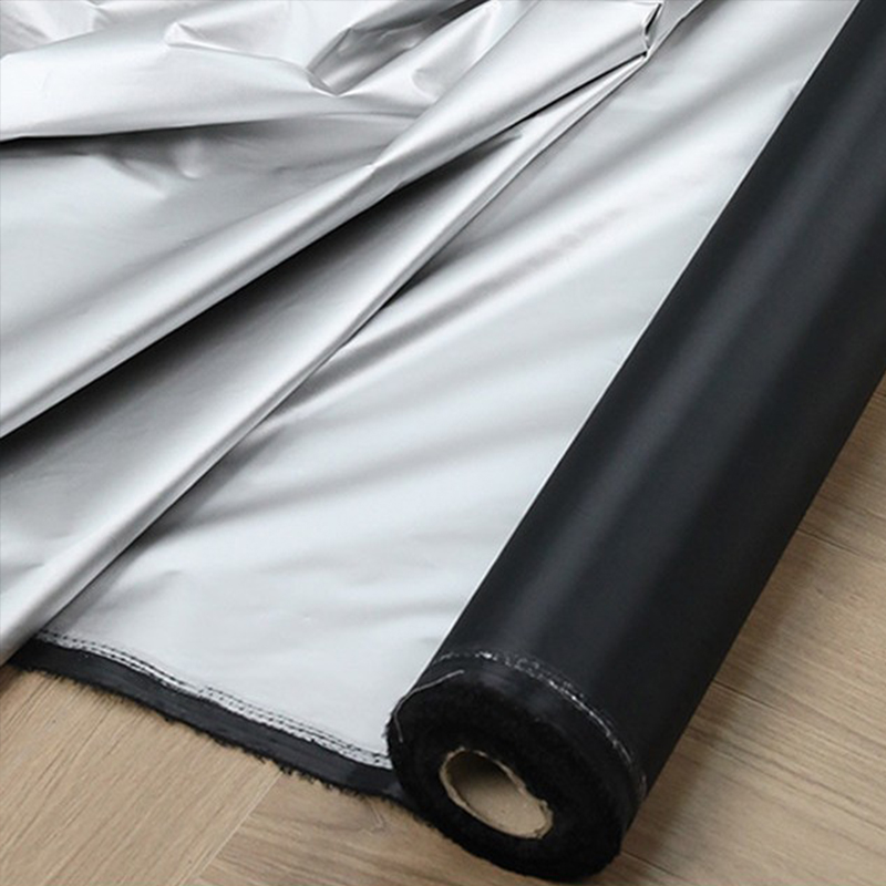 1m Black Silver Coated Blackou - Sewing Cloth recension och pris