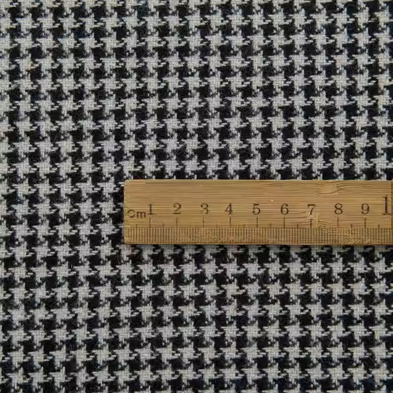 Light Coffee Small Houndstooth - Sewing Tweed Fabric recension och pris